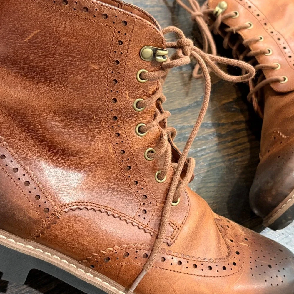 Clarks Batcombe Lord Boots Mens 10 Brown Leather Brogue Lug Sole Wingtip